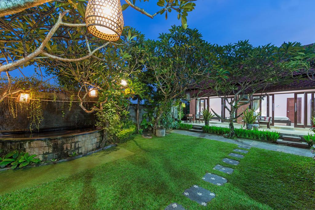 Wayan'S Guesthouse Canggu Esterno foto